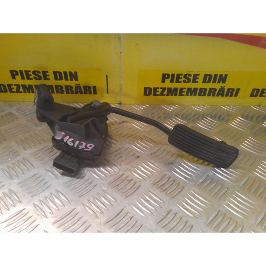 PEDALA ACCELERATIE OPEL SIGNUM 1.9 CDTI ,AN 2002-2008 ! PEDALA ACCELERATIE OPEL SIGNUM 1.9 CDTI ,AN 2002-2008 !