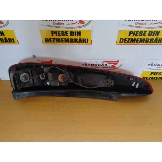 STOP DREAPTA FORD FIESTA V , AN 2005-2008, 4 USI 