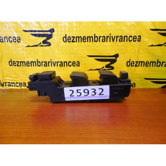 COMANDA GEAMURI si OGLINZI MAZDA 6 , An 2006 COMANDA GEAMURI si OGLINZI MAZDA 6 , An 2006