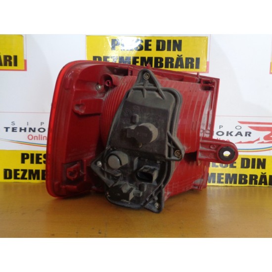 STOP DREAPTA VOLKSWAGEN TOURAN , AN 2010-2015 ( CU O MICA FISURA) 