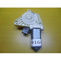 Motoras macara dreapta fata Mercedes A-Class, W169, 2004-2012 Motoras macara dreapta fata Mercedes A-Class, W169, 2004-2012
