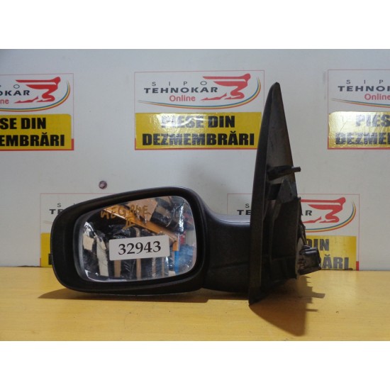 OGLINDA STANGA RENAULT MEGANE III , AN 2002-2008, 5 FIRE , SEDAN 
