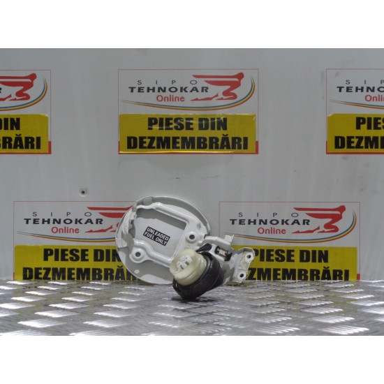 CAPAC REZERVOR +BUSON TOYOTA YARIS , AN 2006-2012