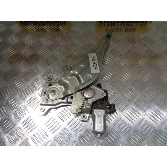 MACARA STANGA SPATE SUZUKI SX4 , AN 2006-2014 