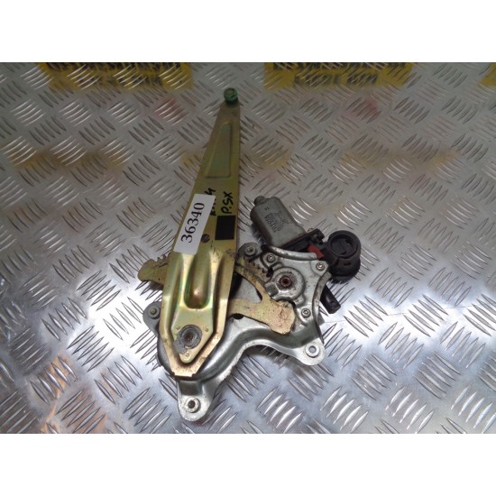 MACARA STANGA SPATE TOYOTA RAV 4 , AN 2000-2005