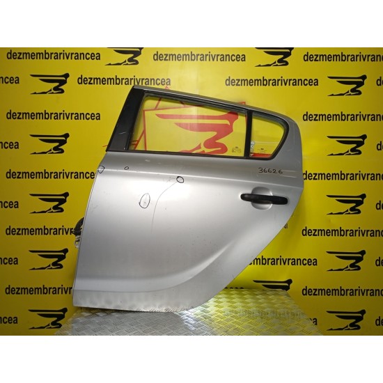 USA STANGA SPATE HYUNDAI I20 ,AN 2008-2012 !