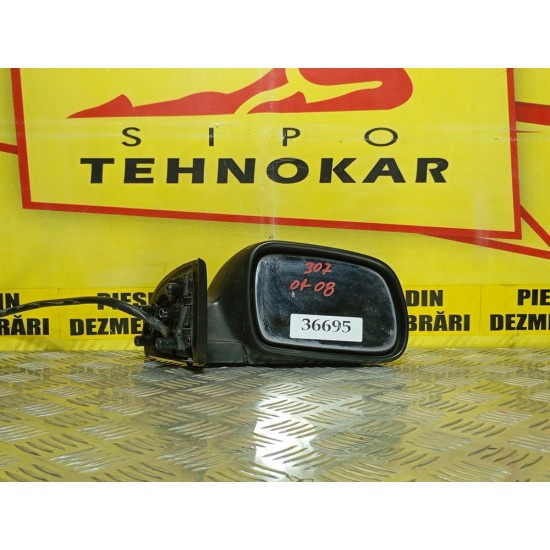 OGLINDA DREAPTA PEUGEOT 307 , AN 2001-2008 , 6 FIRE !