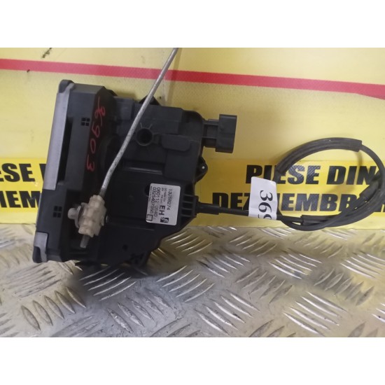 BROASCA DREAPTA FATA OPEL AGILA B ,AN 2010-2017 !