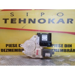 MOTORAS MACARA STANGA FATA AUDI A3 8P ,AN 2003-2009 !