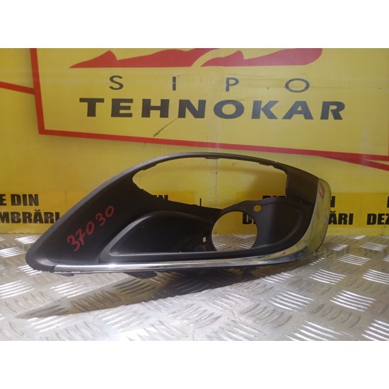 GRILA PROIECTOR / SEMNALIZARE STANGA OPEL ASTRA J AN 2012-2018