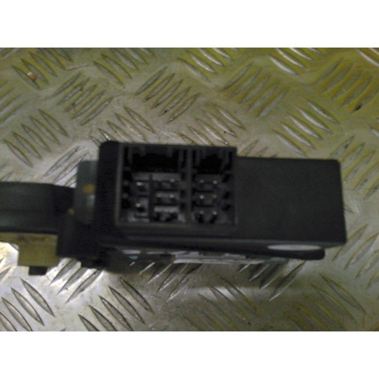 MOTORAS MACARA DREAPTA SPATE SKODA FABIA I, AN 2000-0007 !