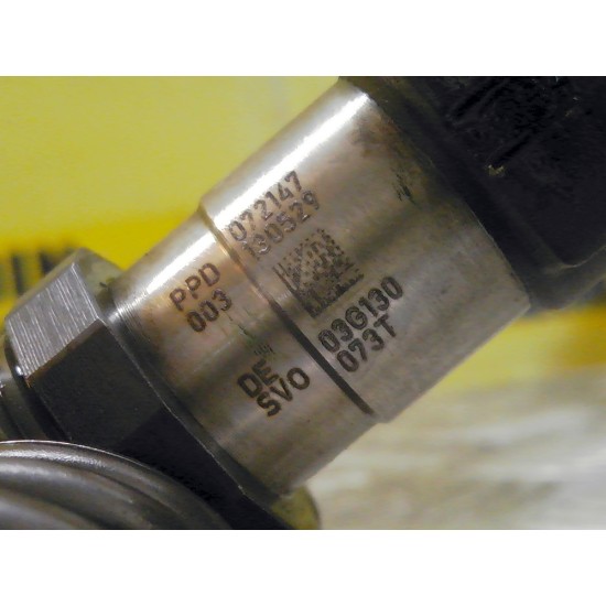 INJECTOR VOLKSWAGEN PASSAT B6 2.0 TDI , BMR ,AN 2005-2010 !