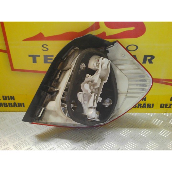 STOP STANGA BMW SERIA 1 E87 ,AN 2007-2011 ! STOP STANGA BMW SERIA 1 E87 ,AN 2007-2011 !