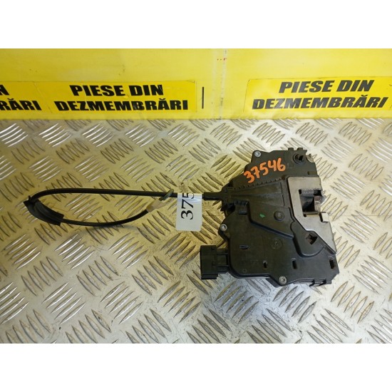 BROASCA STANGA SPATE OPEL CORSA D ,AN 2006-2012 ! BROASCA STANGA SPATE OPEL CORSA D ,AN 2006-2012 !