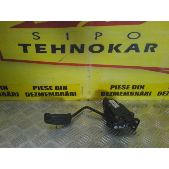 PEDALA ACCELERATIE RENAULT TRAFIC 1.9 DCI ,AN 2002-2010 !
