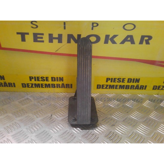 PEDALA ACCELERATIE SMART FORTWO 450 0.6 BENZINA ,AN 1999-2007 !