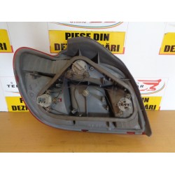 STOP DREAPTA TOYOTA YARIS , AN 1999-2005, 5 USI 