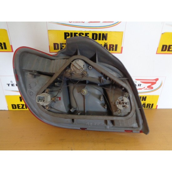 STOP DREAPTA TOYOTA YARIS , AN 1999-2005, 5 USI 