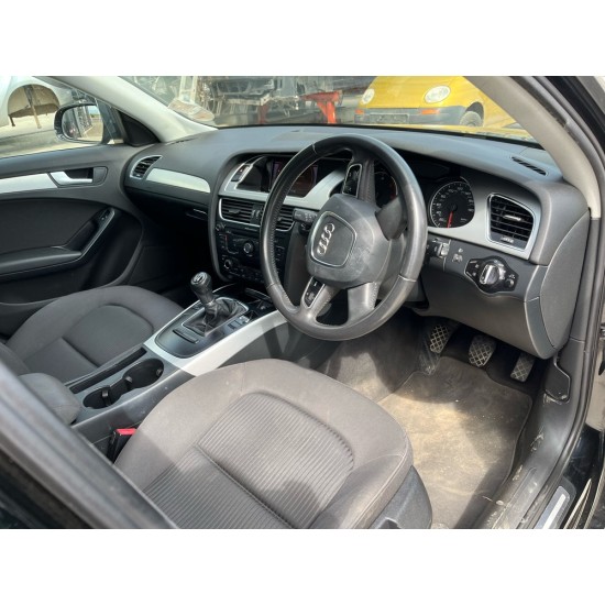 DEZMEMBRAM AUDI A4 B8 , 2.0 TDI ,AN 2008-2012 !