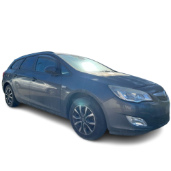 DEZMEMBRAM OPEL ASTRA J ,1.7 CDTI ,AN 2009-2012 !