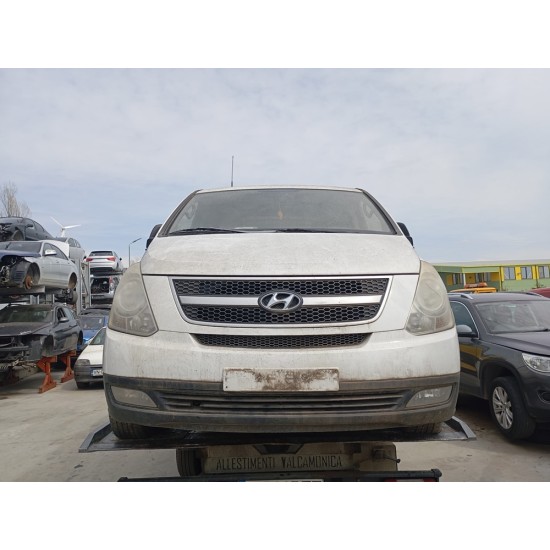 DEZMEMBRAM HYUNDAI H-1 2.5 DIESEL ,AN 2007-2011 !