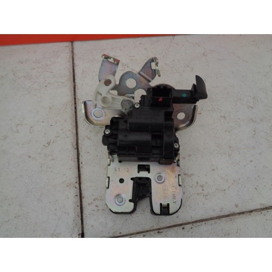 BROASCA HAION AUDI A1 2010-2017 BROASCA HAION AUDI A1 2010-2017