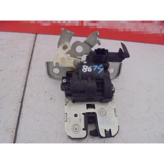 BROASCA HAION AUDI A3 2003-2012 BROASCA HAION AUDI A3 2003-2012