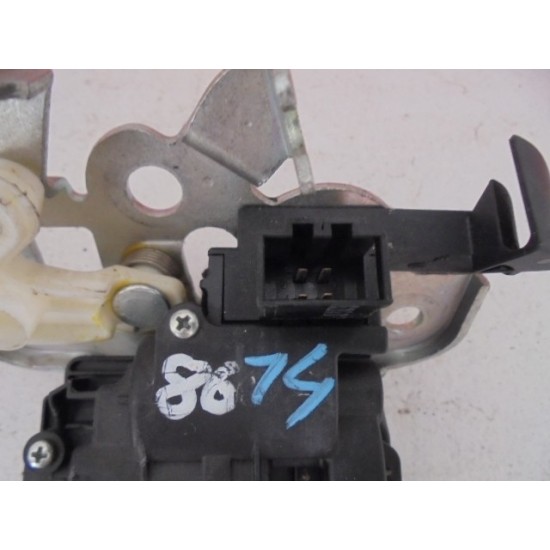BROASCA HAION AUDI A3 2003-2012 BROASCA HAION AUDI A3 2003-2012