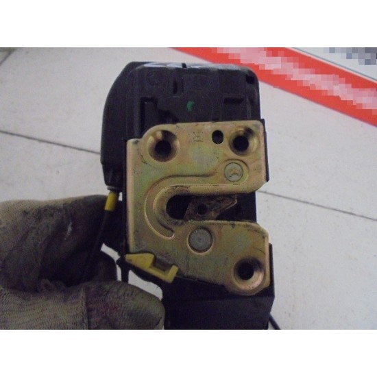 BROASCA USA DREAPTA NISSAN MICRA 2002-2010 BROASCA USA DREAPTA NISSAN MICRA 2002-2010