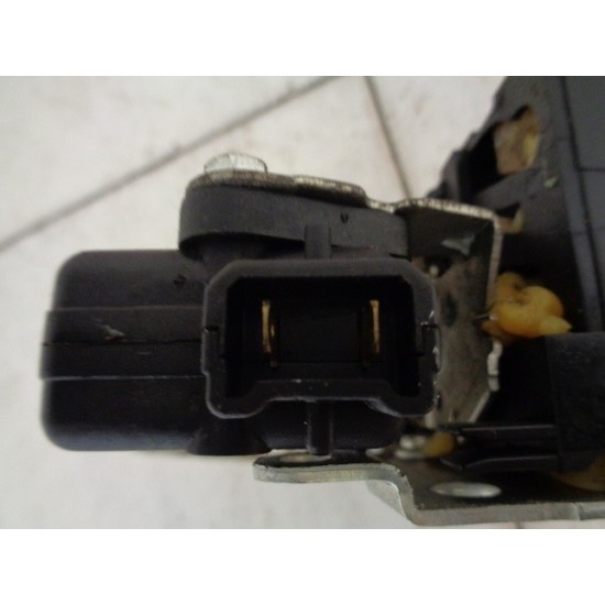 BROASCA USA STANGA SPATE DACIA DUSTER 2010-2017 BROASCA USA STANGA SPATE DACIA DUSTER 2010-2017