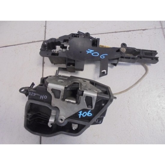 BROASCA USA STANGA FATA BMW SERIA 1 2004-2011