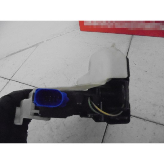 BROASCA USA STANGA SPATE VW GOLF V 2004-2008 BROASCA USA STANGA SPATE VW GOLF V 2004-2008