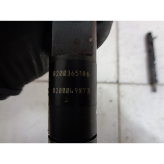 INJECTOARE RENAULT CLIO 1.5 DIESEL 2005-2010