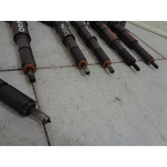INJECTOR BMW SERIA 3 E46 3.0 DIESEL 1999-2005