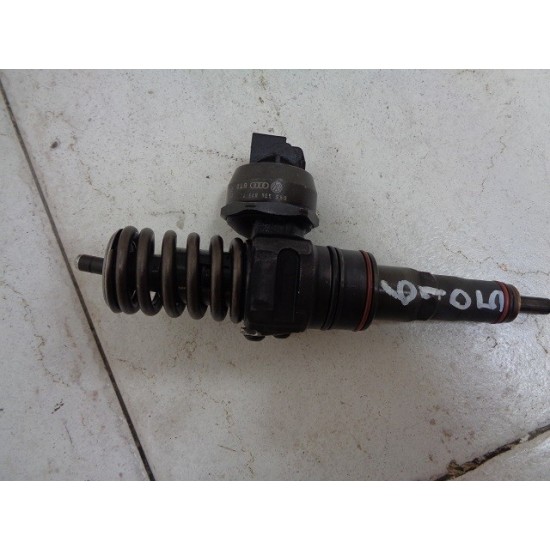 INJECTOR VOLKSWAGEN POLO 1.4 DIESEL 1999-2005 INJECTOR VOLKSWAGEN POLO 1.4 DIESEL 1999-2005