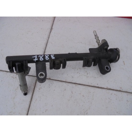 RAMPA INJECTOARE TOYOTA YARIS 2004-2011