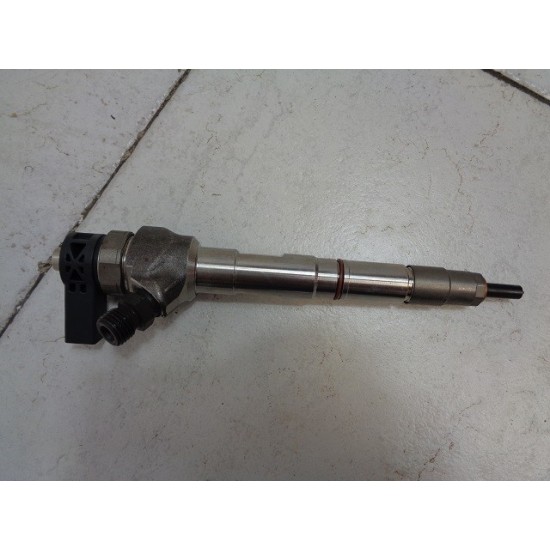 INJECTOR VOLKSWAGEN GOLF VII 2.0 DIESEL 2012-2019 INJECTOR VOLKSWAGEN GOLF VII 2.0 DIESEL 2012-2019
