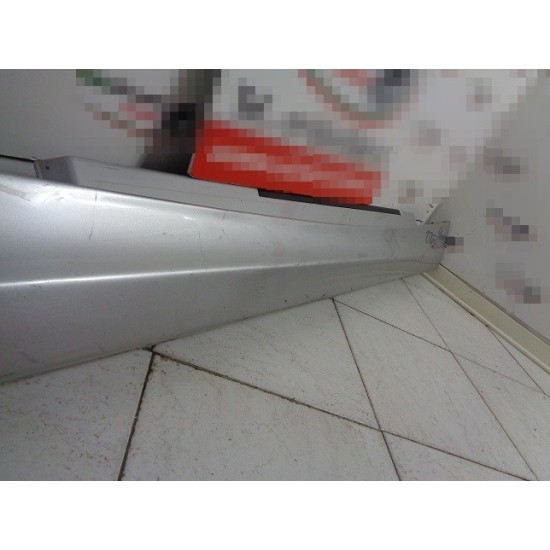 PRAG DREAPTA BMW SERIA 1 2007-2011