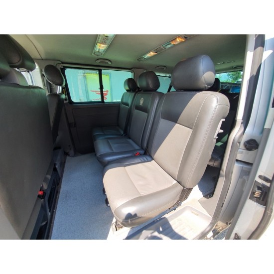 Dezmembram Volkswagen Transporter T5 (fabr. 2003-2015) Dezmembram Volkswagen Transporter T5 (fabr. 2003-2015)