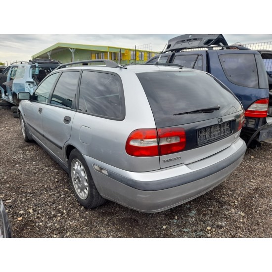 DEZMEMBRAM VOLVO V40 1.9D 2001 DEZMEMBRAM VOLVO V40 1.9D 2001