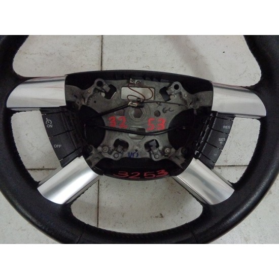 VOLAN PIELE FORD KUGA 2008-2012 VOLAN PIELE FORD KUGA 2008-2012