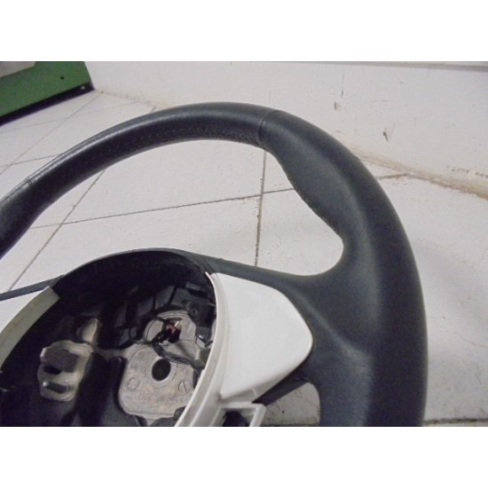 VOLAN PIELE FORD KA 2008-2016 VOLAN PIELE FORD KA 2008-2016