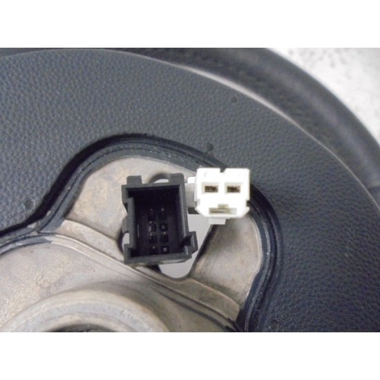 VOLAN PIELE FORD KA 2008-2016 VOLAN PIELE FORD KA 2008-2016