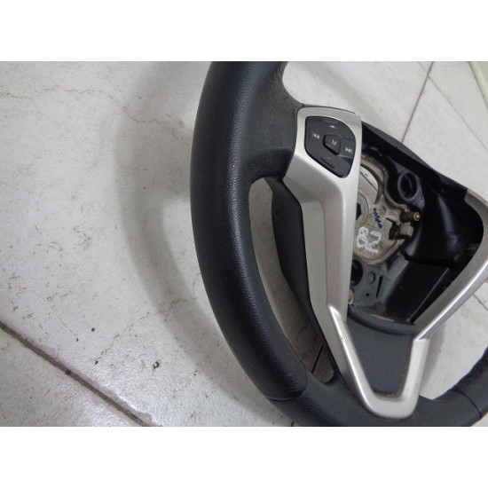 VOLAN PIELE FORD FIESTA 2008-2017 VOLAN PIELE FORD FIESTA 2008-2017