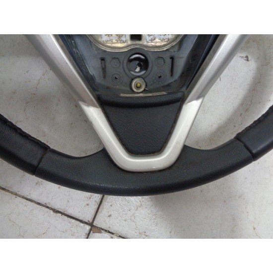 VOLAN PIELE FORD FIESTA 2008-2017 VOLAN PIELE FORD FIESTA 2008-2017