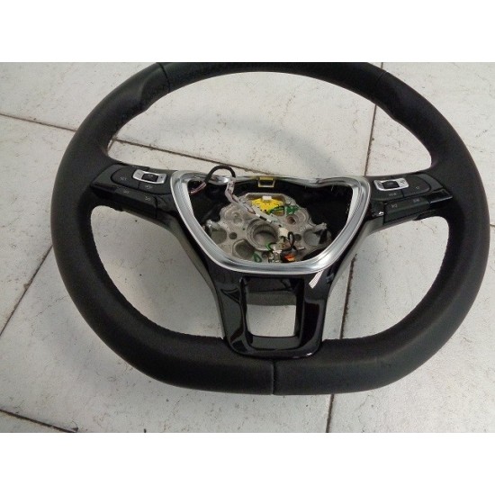 VOLAN PIELE VOLKSWAGEN GOLF VII 2012-2019 VOLAN PIELE VOLKSWAGEN GOLF VII 2012-2019