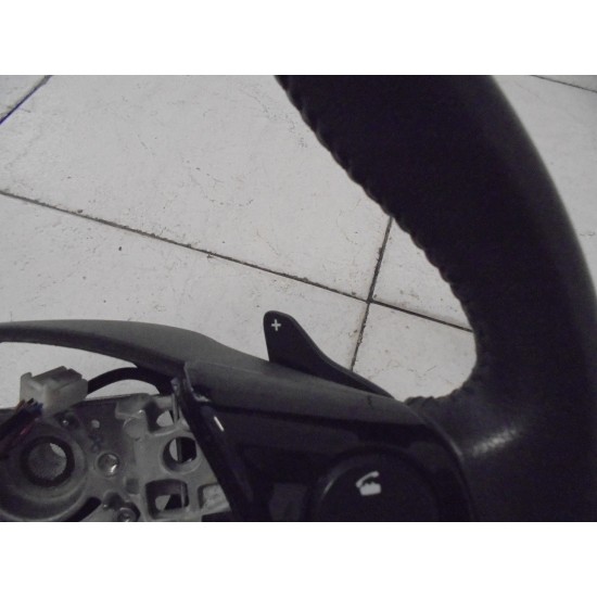 VOLAN PIELE PEUGEOT 108 2014-2018