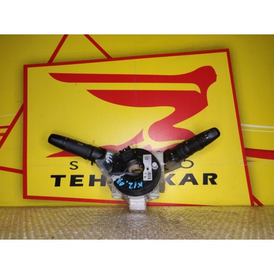 Bloc de lumini si maneta strgator Nissan Micra K12 an 2003-2009 Bloc de lumini si maneta strgator Nissan Micra K12 an 2003-2009
