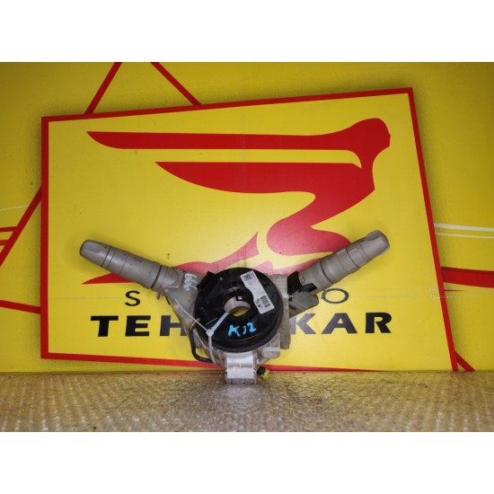 Bloc de lumini si maneta strgator Nissan Micra K12 an 2003-2009 Bloc de lumini si maneta strgator Nissan Micra K12 an 2003-2009