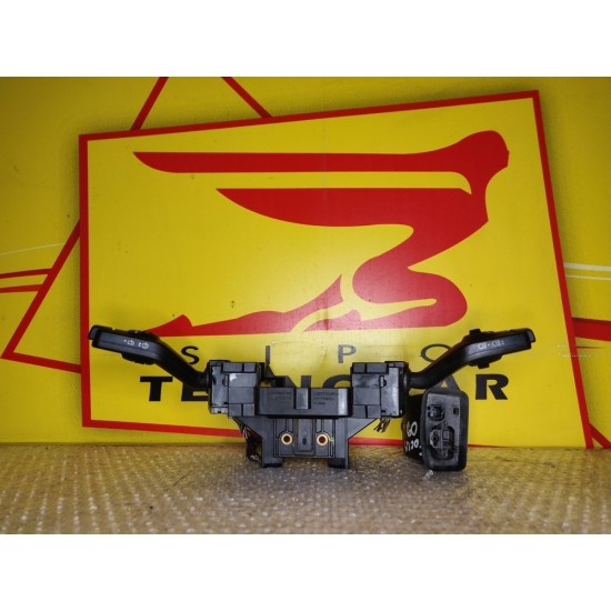 Maneta semanlizare si stergator Ford Focus II an 2004-2011